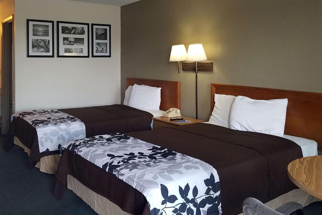 Travelers Inn & Suites Самтер Екстер'єр фото