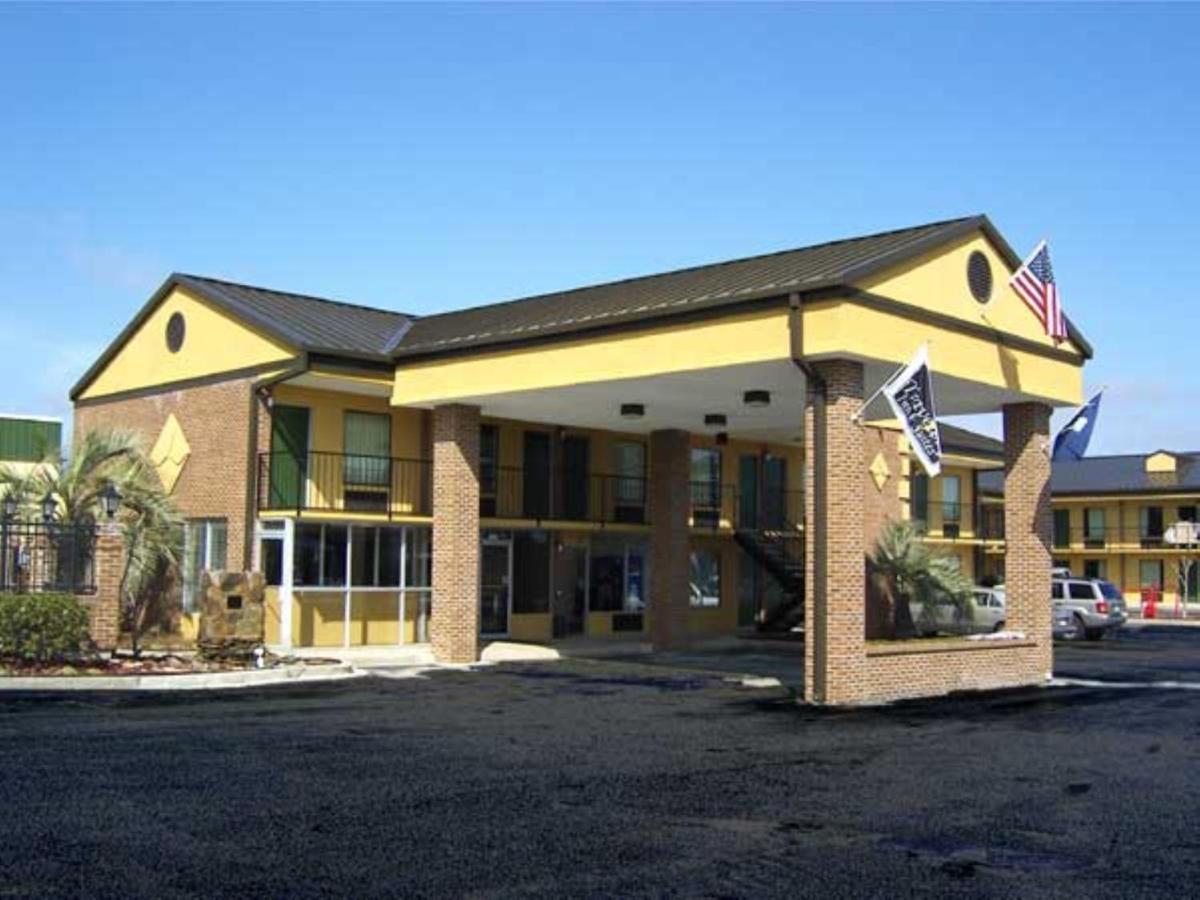 Travelers Inn & Suites Самтер Екстер'єр фото
